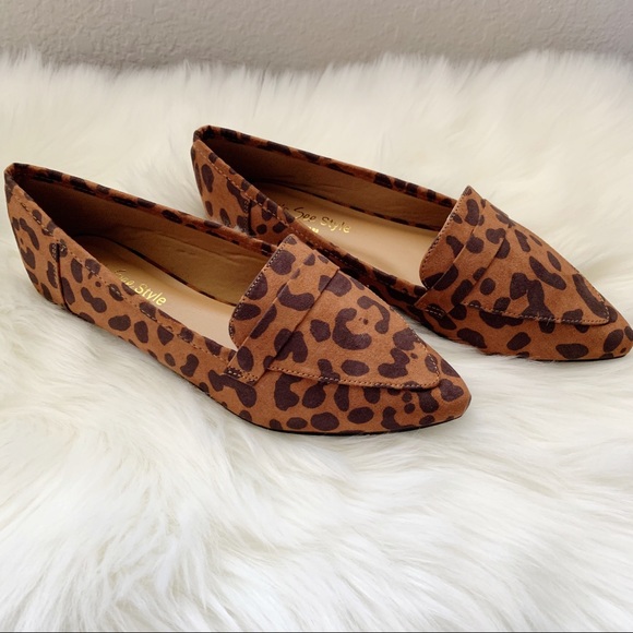 NEW Leopard Print Loafers - Picture 4 of 5